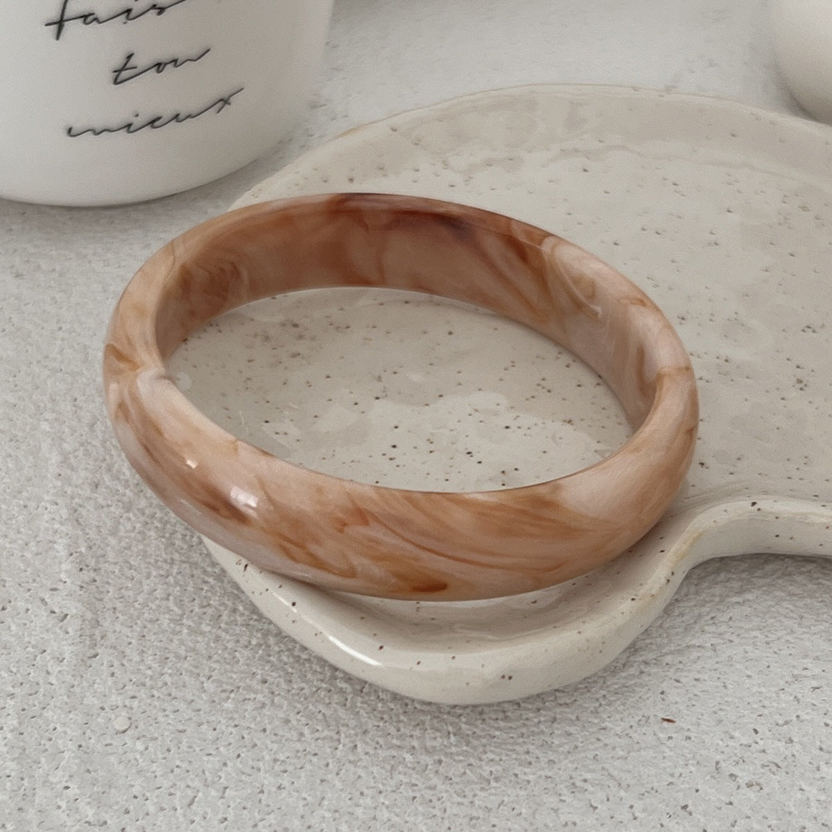 Vintage Geometric Round Resin Bracelet for Women