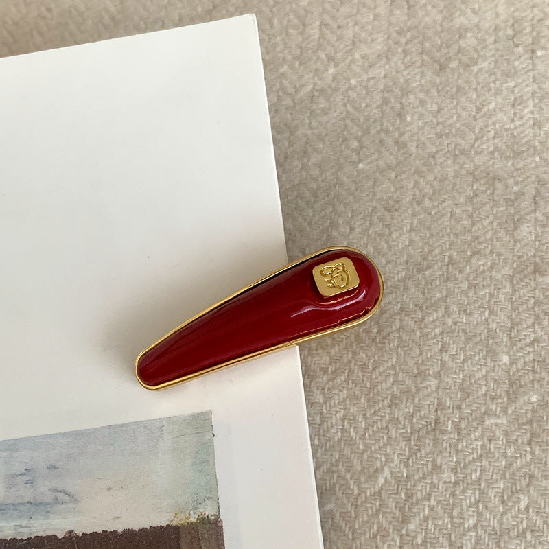 Elegant Minimalist Metal Duckbill Hair Clip with Teardrop Shape for Women, Plated Finish, Versatile Everyday Hair Accessory
