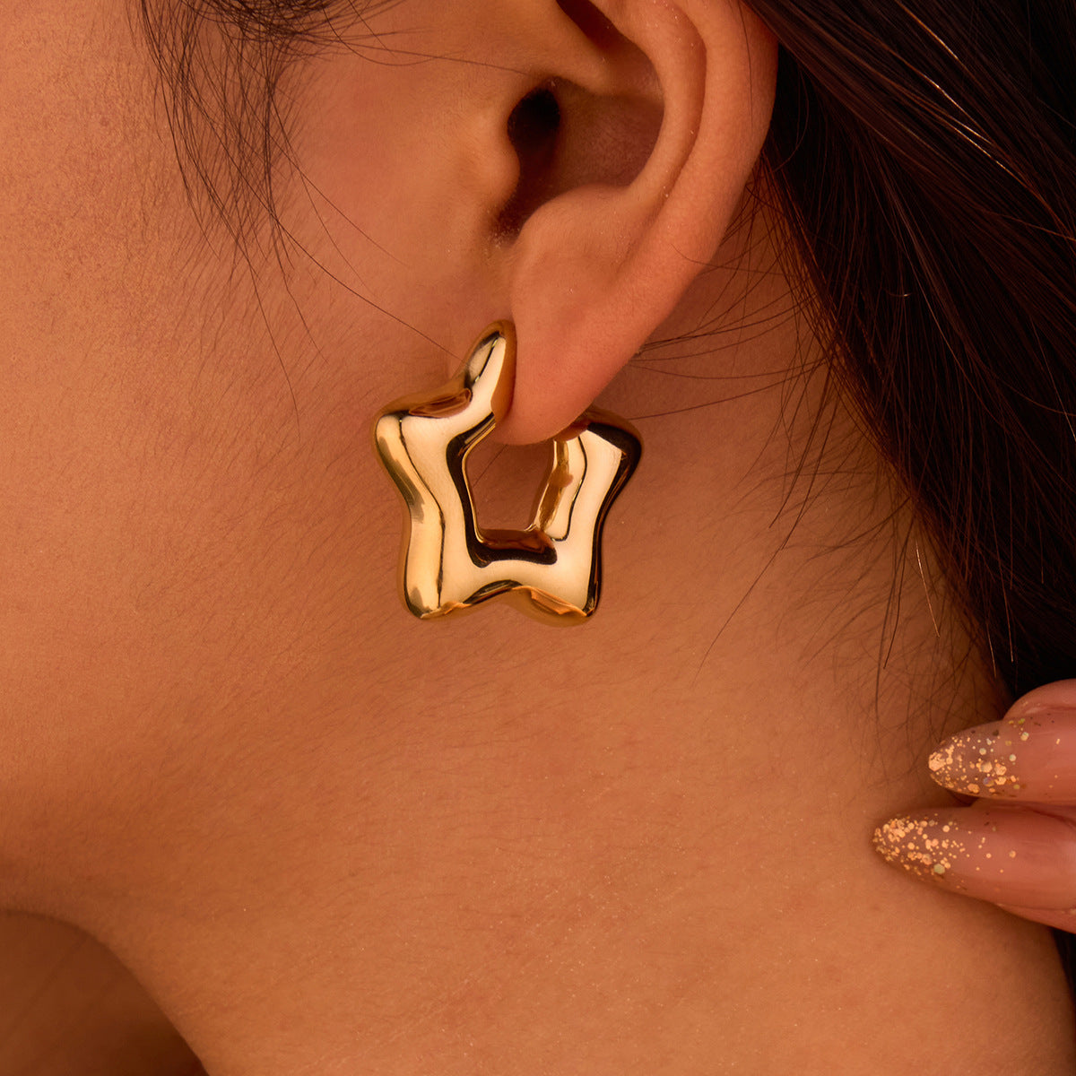 Pendientes de acero inoxidable con forma de estrella y corazón geométricos con baño de oro para mujer, elegantes para la oficina