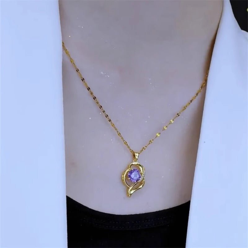 Collana minimalista in acciaio al titanio a forma di cuore con intarsio in strass, finitura placcata, catena a O, gioielli unisex leggeri per clavicola