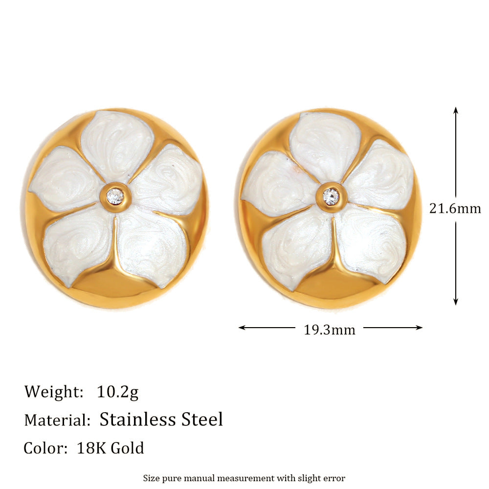 Collana Minimalista Elegante con Ciondolo Ovale Traforato a Motivi Floreali in Acciaio Inossidabile, Placcatura in Oro 18K e Accenti di Zirconi