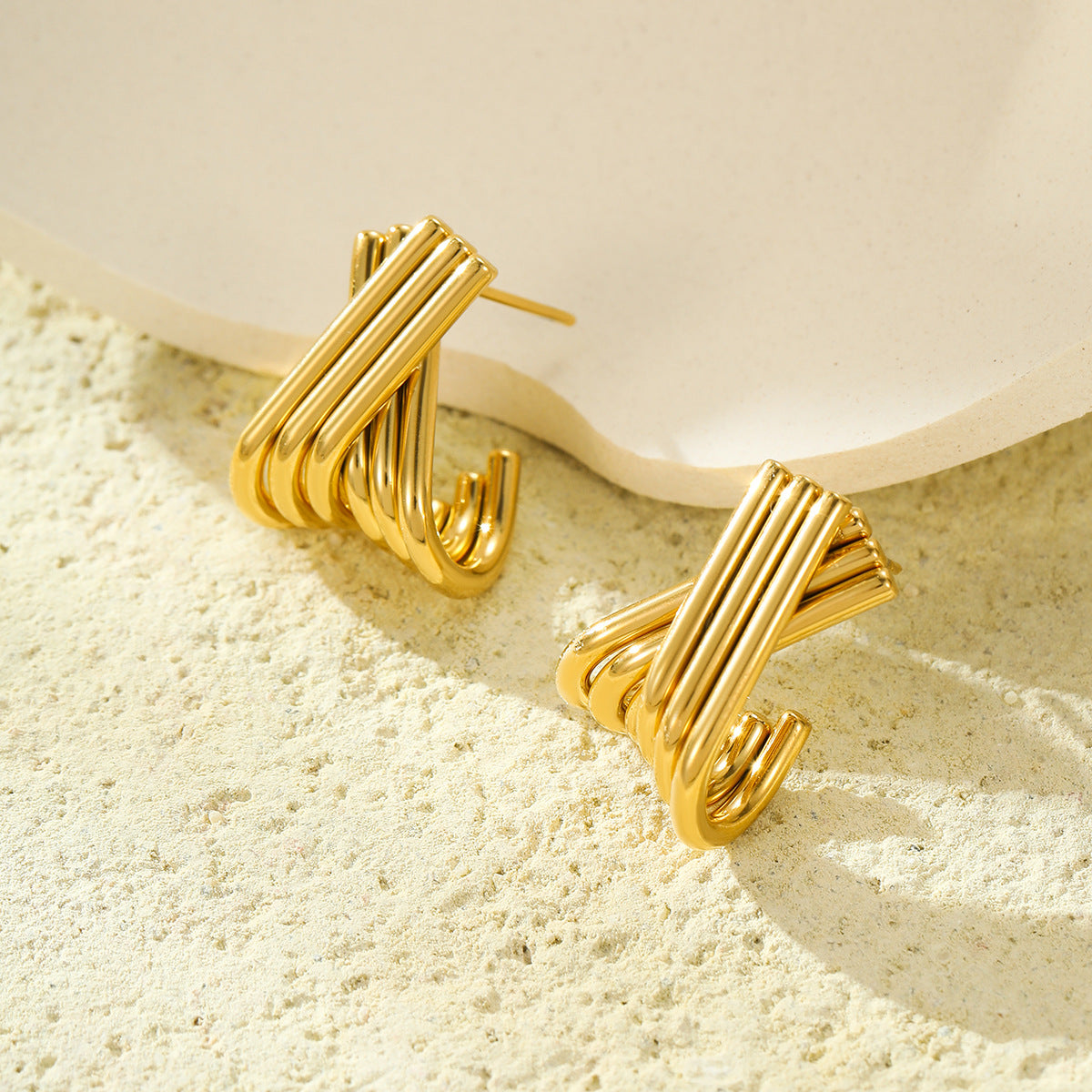 Pendientes de acero inoxidable en forma de X minimalistas con acabado chapado para mujer