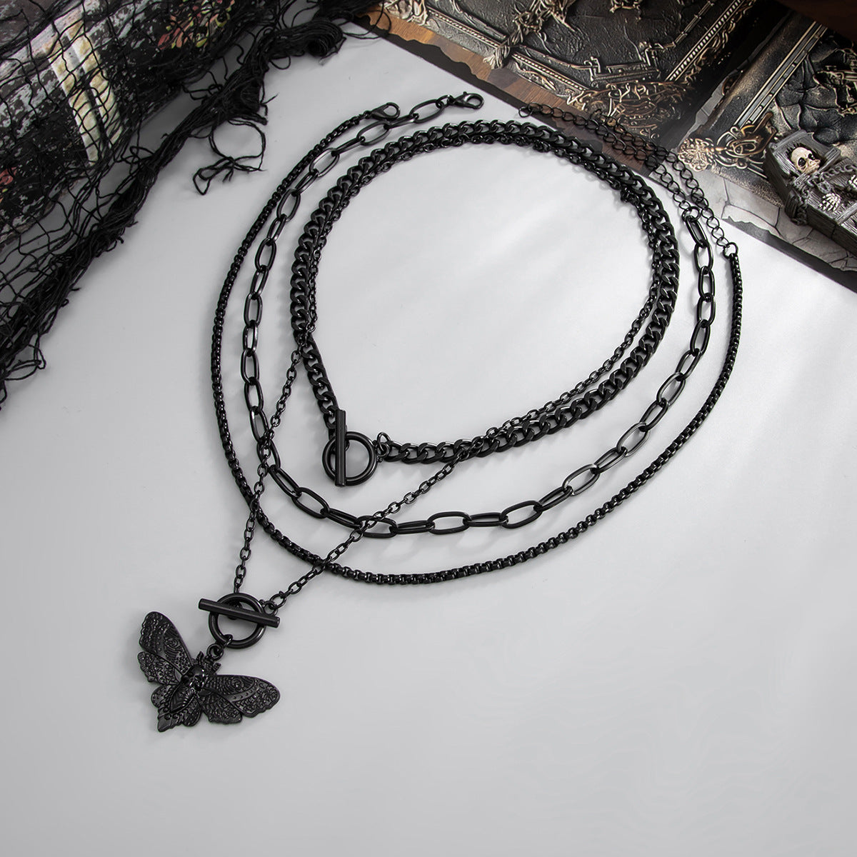 Gothic Minimalist Moth Skull Alloy Pendant Plated Iron Necklace with Tassel and OT Clasp for Women