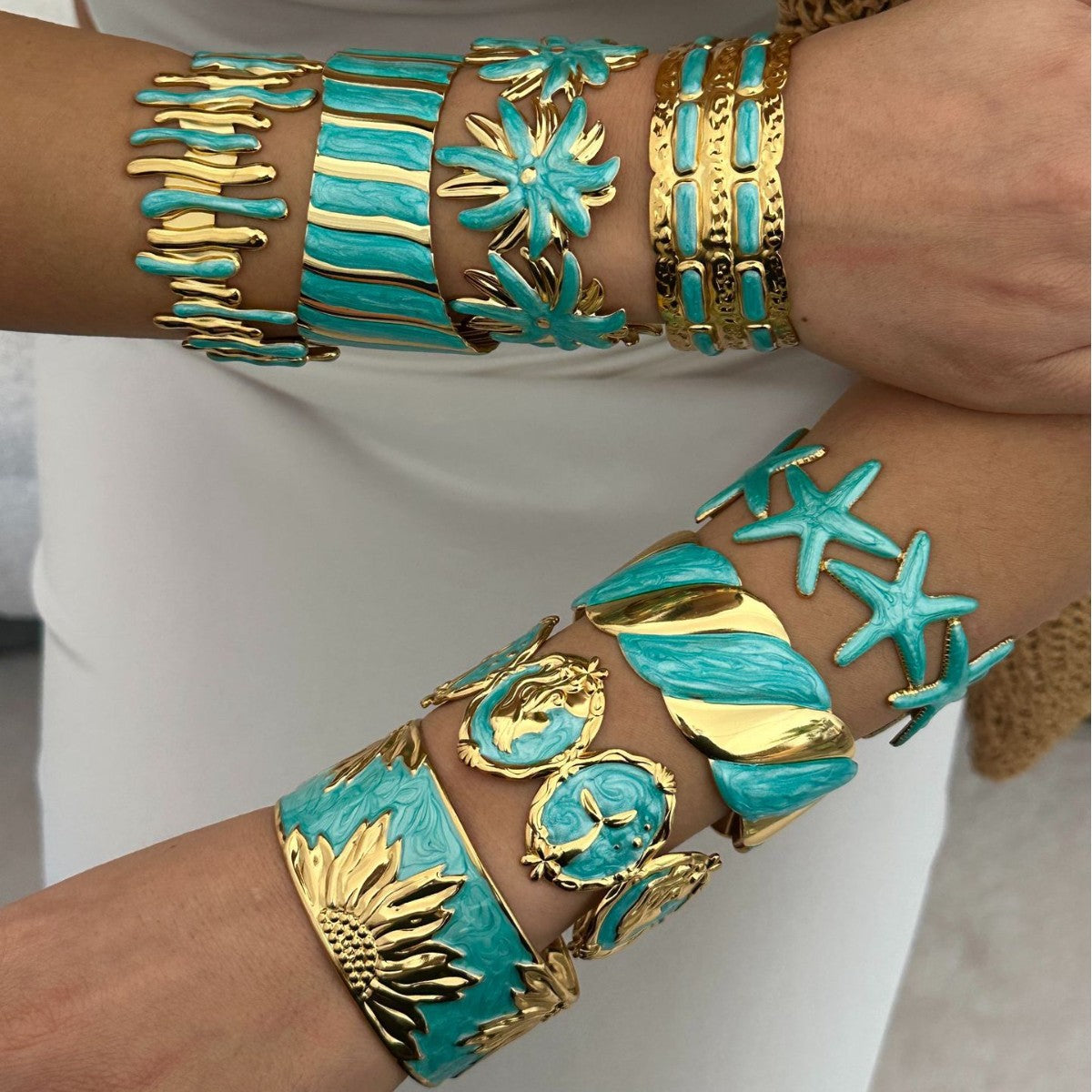 Vintage Geometric Leaf Flower Heart Star Drip Oil Stainless Steel Open Cuff Bracelet for Women