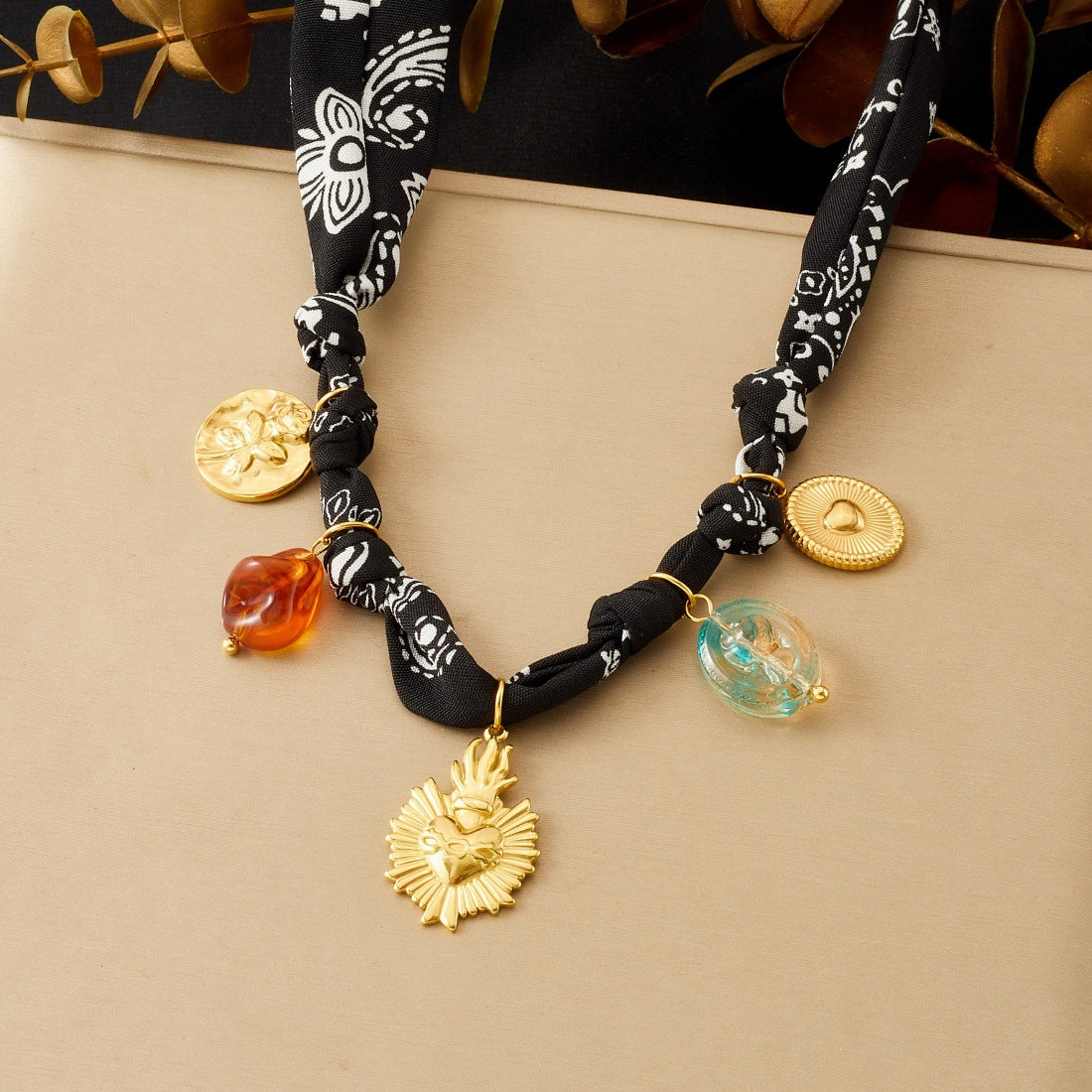 Vintage Bohemian Gold Plated Stainless Steel Heart Round Pendant Necklace with Floral Relief and Beads