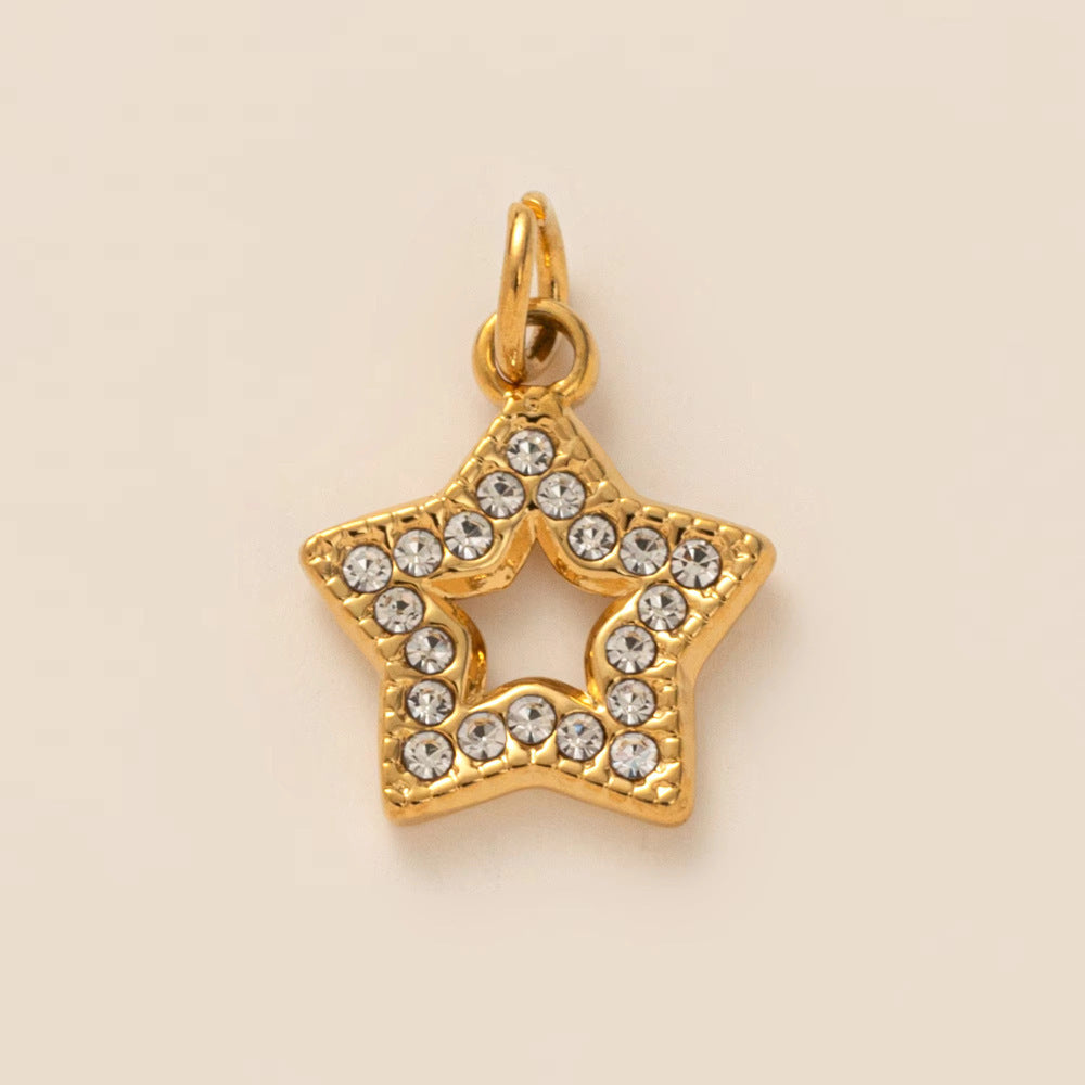 Ciondolo Bar Vintage in Acciaio Inossidabile Placcato Oro 18K con Motivo Geometrico Sole, Luna e Stella