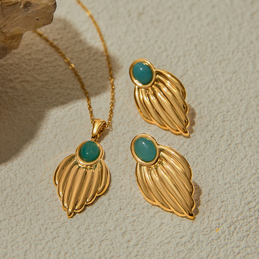 Elegant Floral Plant Titanium Steel Pendant Necklace and Earring Set for Women