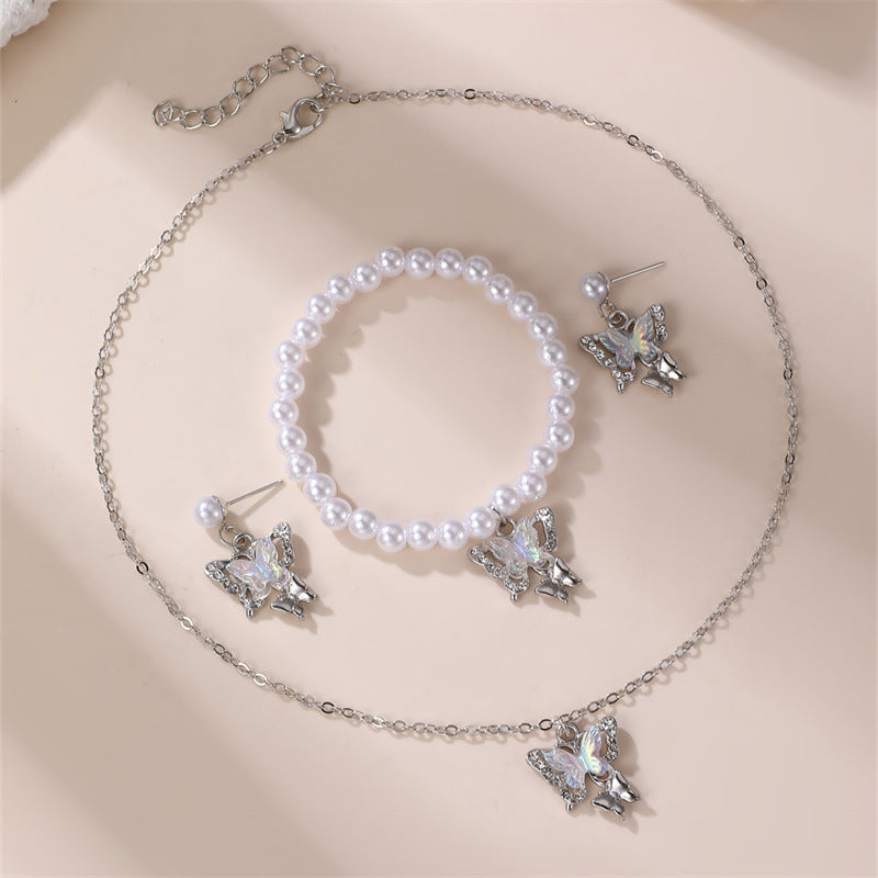 Juego de collar con colgante minimalista de perlas y resina en forma de lazo para niñas, con acabado esmaltado y cadena de cuentas