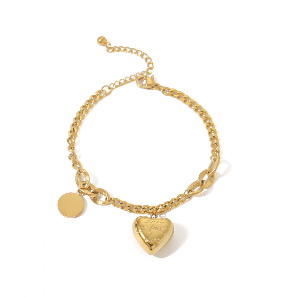 Vintage Minimalist Unisex Titanium Steel Heart-Shaped Pendant Bracelet with Polished Finish and 18K Vacuum Plating