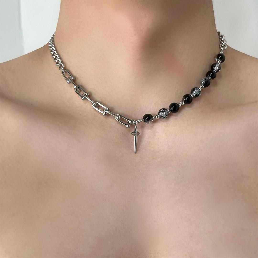 Collana in Acciaio al Titanio da Uomo Stile Hip-Hop con Ciondolo a Stella e Croce con Dettagli a Perline Effetto Ghiaccio Locket Minimalista Unisex