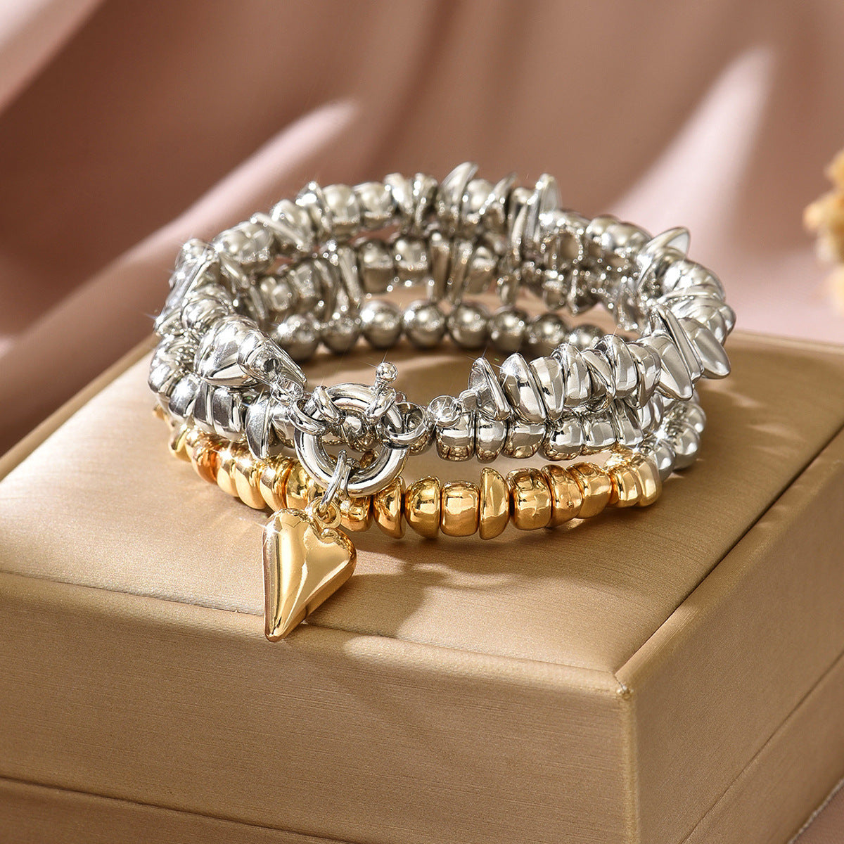 Geometric Heart Round Acrylic Bracelet Set for Women