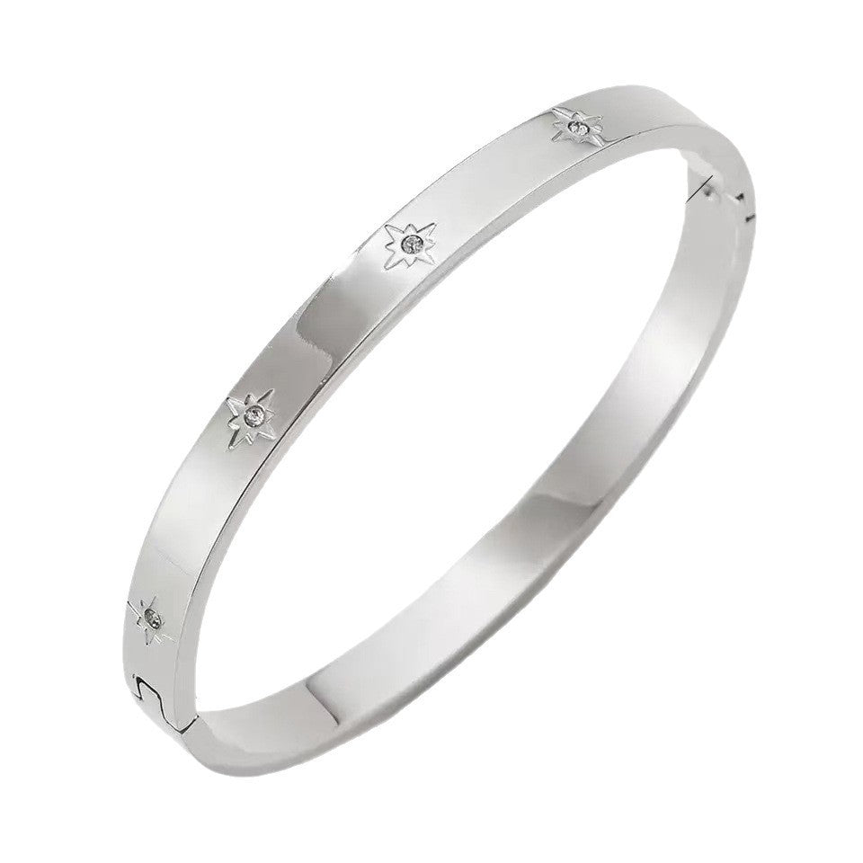 Bracciale di lusso in acciaio inossidabile lucido con stella e zirconi cubici