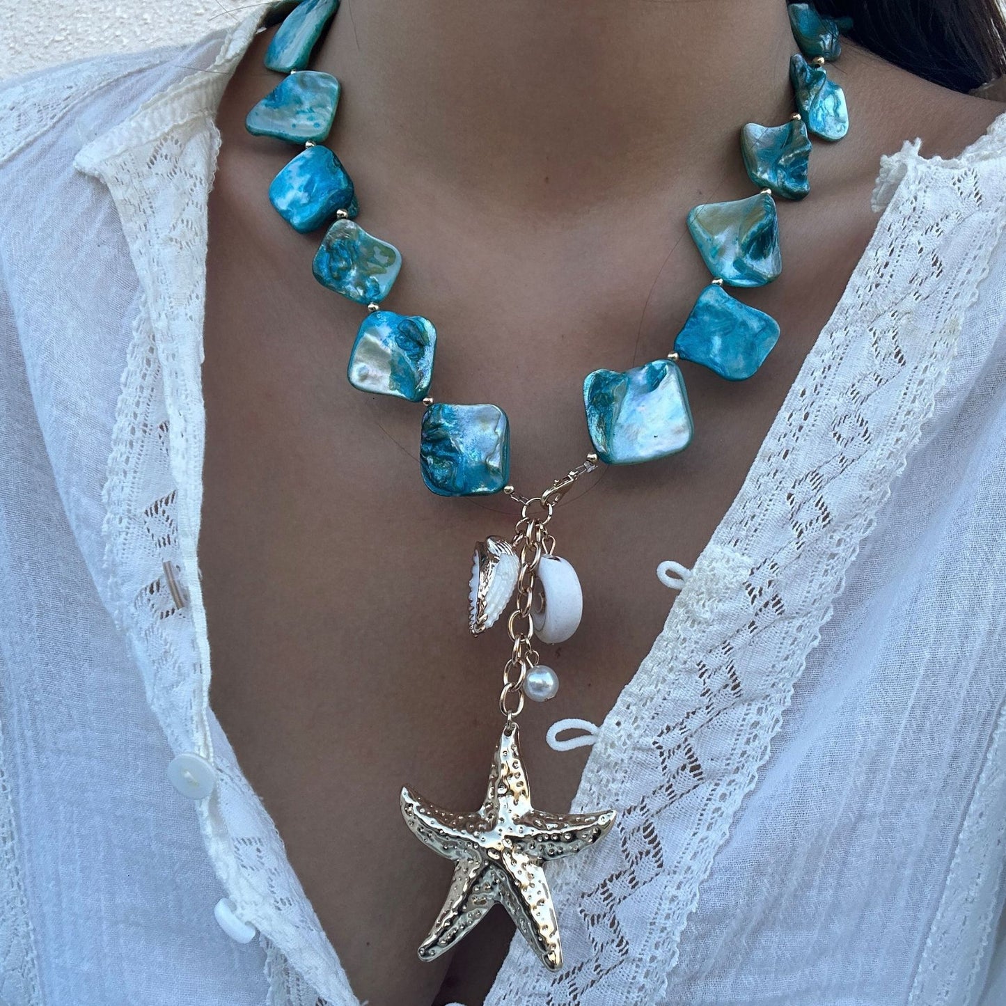 Sweet Geometric Star Zinc Alloy Plated Necklace with Irregular Shell and Starfish Pendant for Women