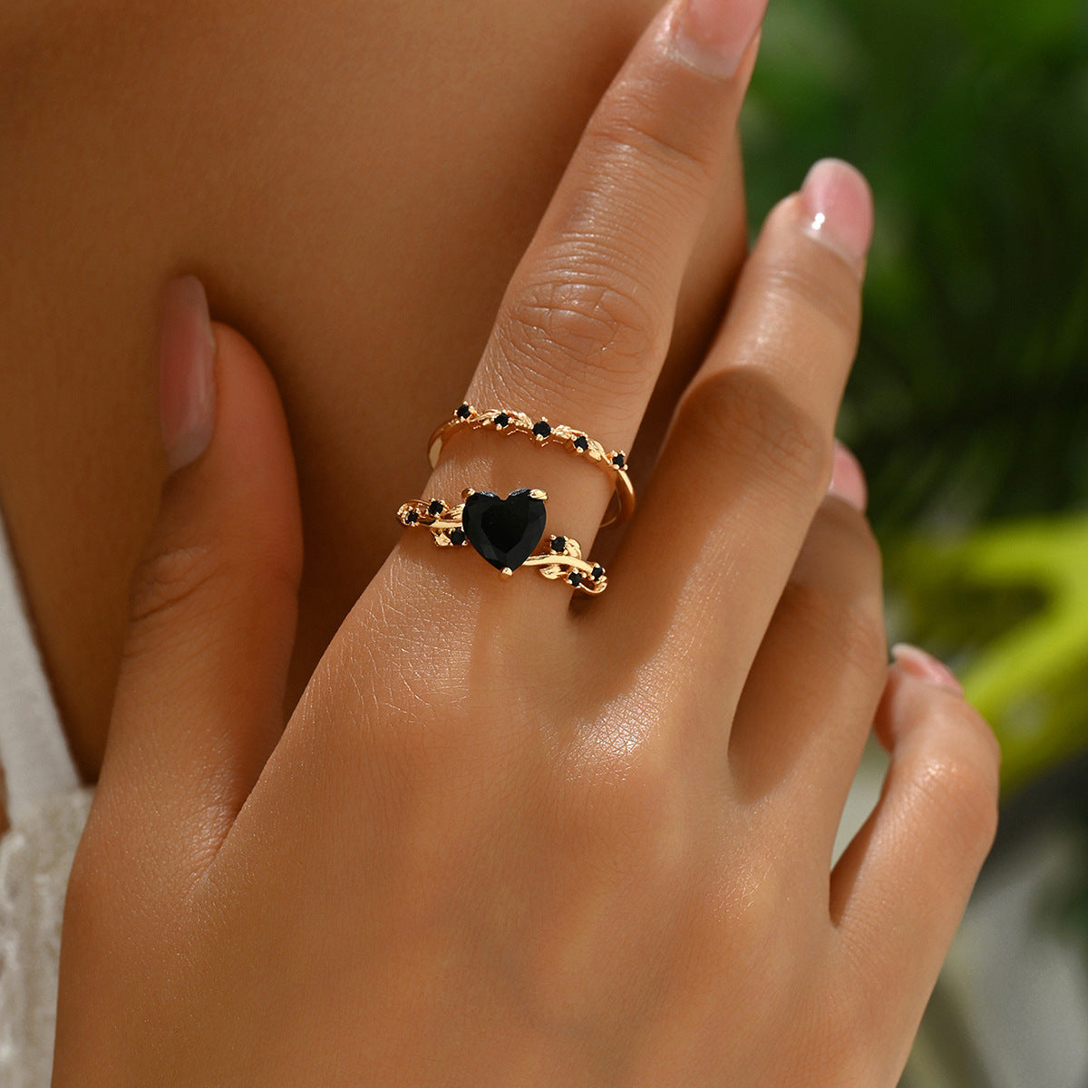Anello da donna in lega con zirconi a forma di cuore, grazioso e minimalista, per coppie, elegante, coordinato