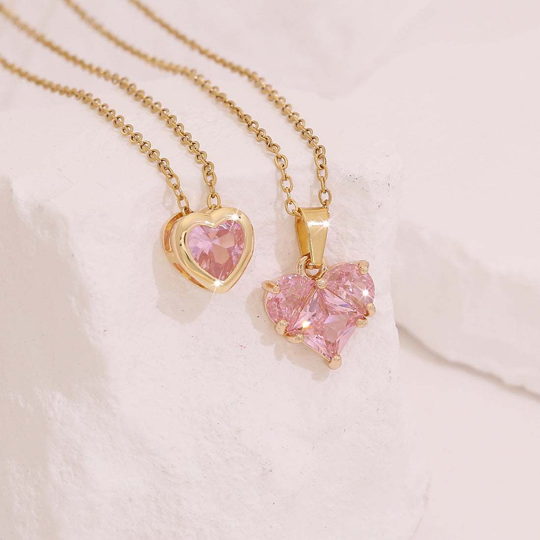 Fashionable Heart-Shaped Stainless Steel Pendant Necklace with Pink Zircon Inlay for Women