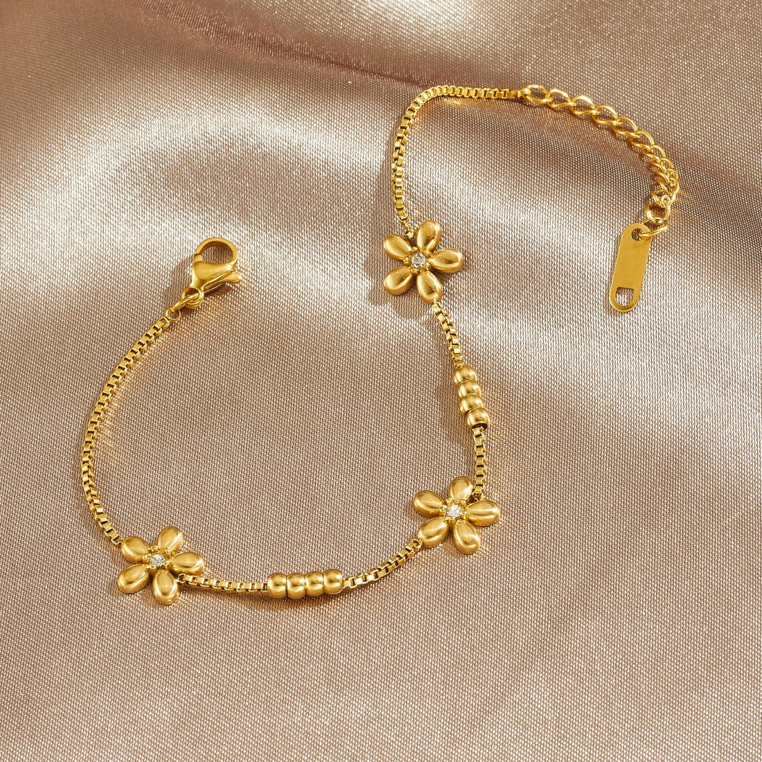 Minimalist Gold Plated Floral Rhinestone Stainless Steel Bracelet