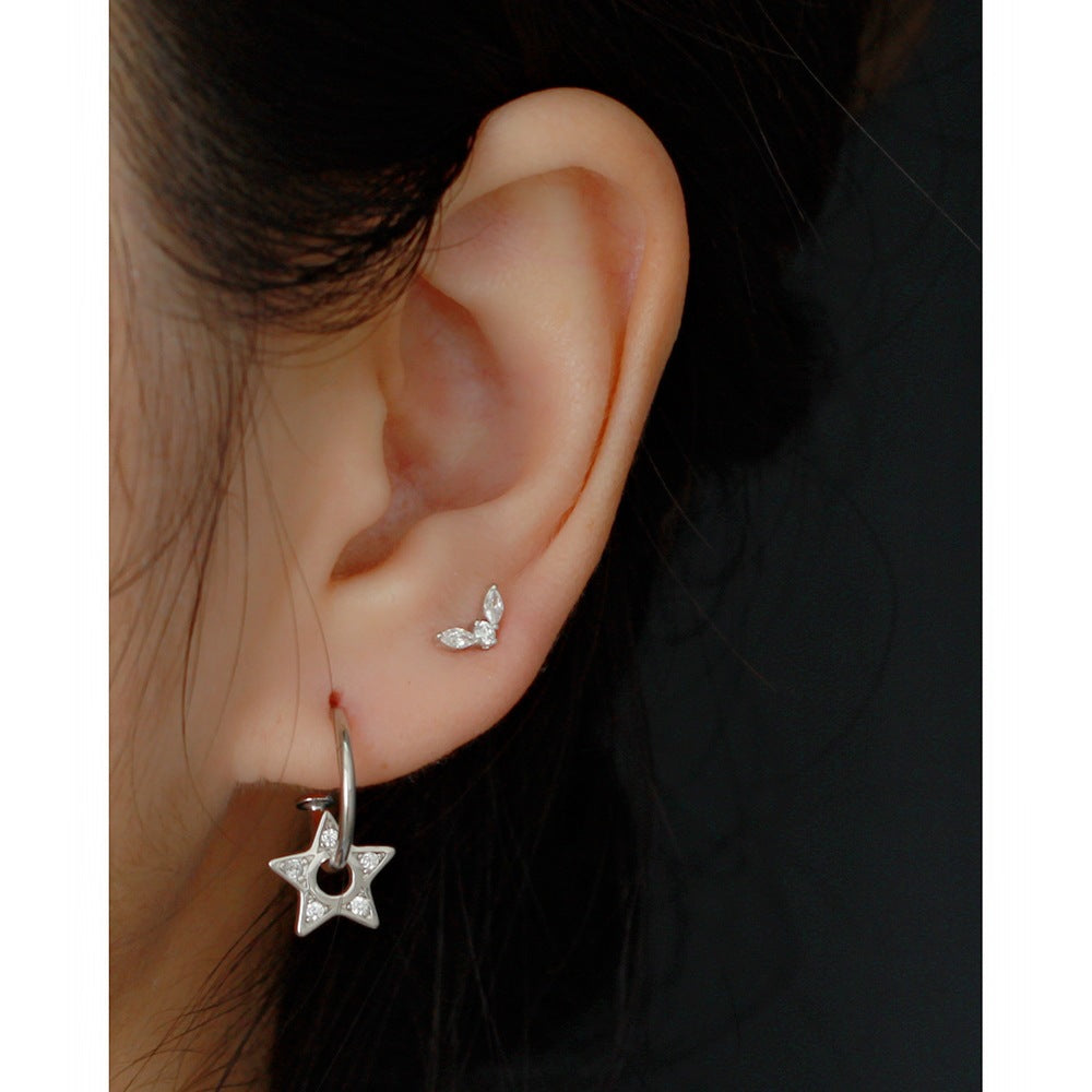 Eleganti Orecchini a Cerchio Geometrici da Lavoro in Argento Sterling 925 Placcato con Zirconi Cubici e Design a Linee Astratte