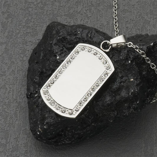 Collana con ciondolo geometrico dolce e audace in acciaio inossidabile con finitura lucida a doppia faccia e design personalizzabile con incisione