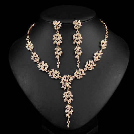 Elegant Floral Wedding Necklace Set with Rhinestone Inlay Alloy Pendant and O-Chain for Women