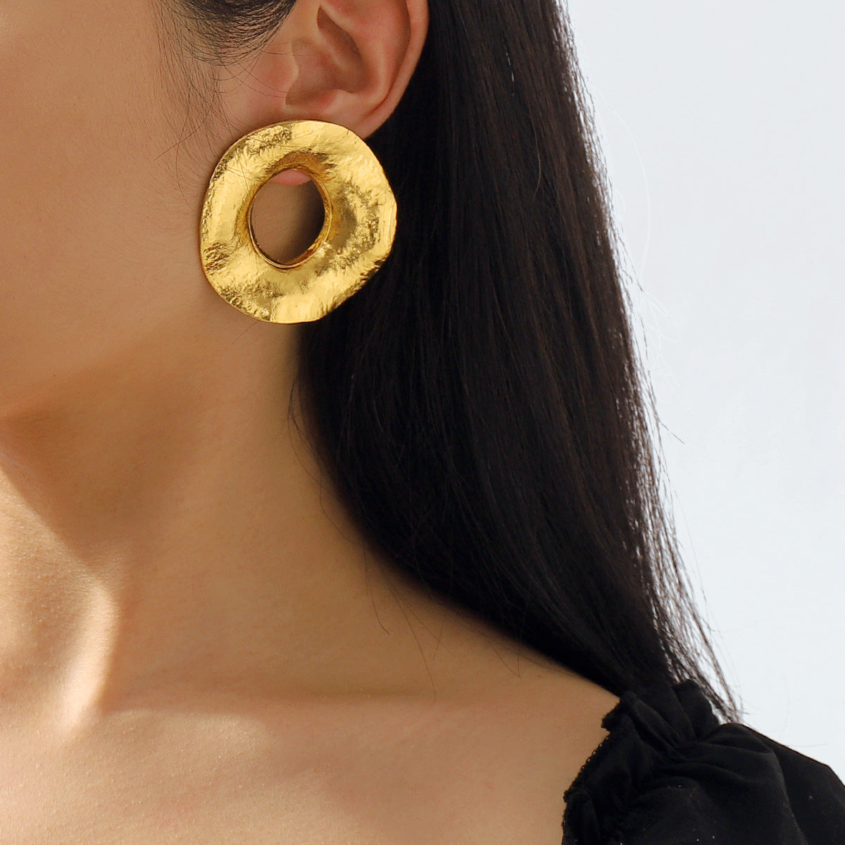 Pendientes de aro de aleación con forma geométrica y acabado chapado para mujer, estilo minimalista y moderno