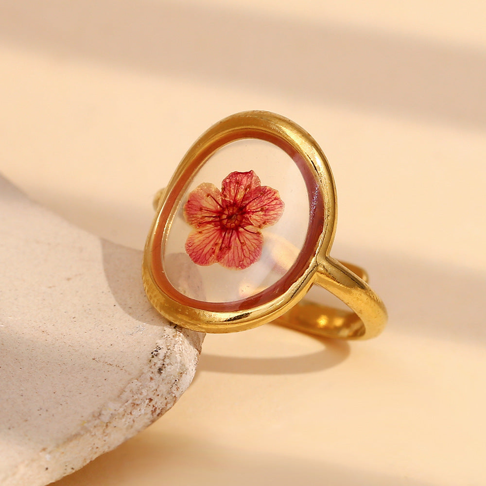 Vintage French Style Geometric Stainless Steel Plated 18K Gold Red Dried Flower Round Open Ring for Women