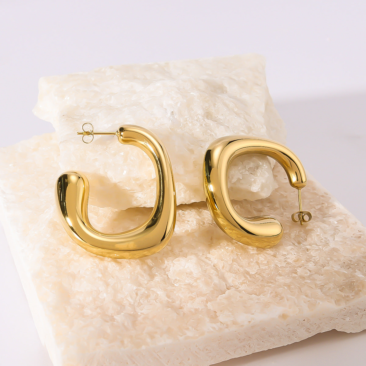 Minimalist Geometric C-Shaped Stainless Steel Hypoallergenic Earrings with 18K Vacuum Plating