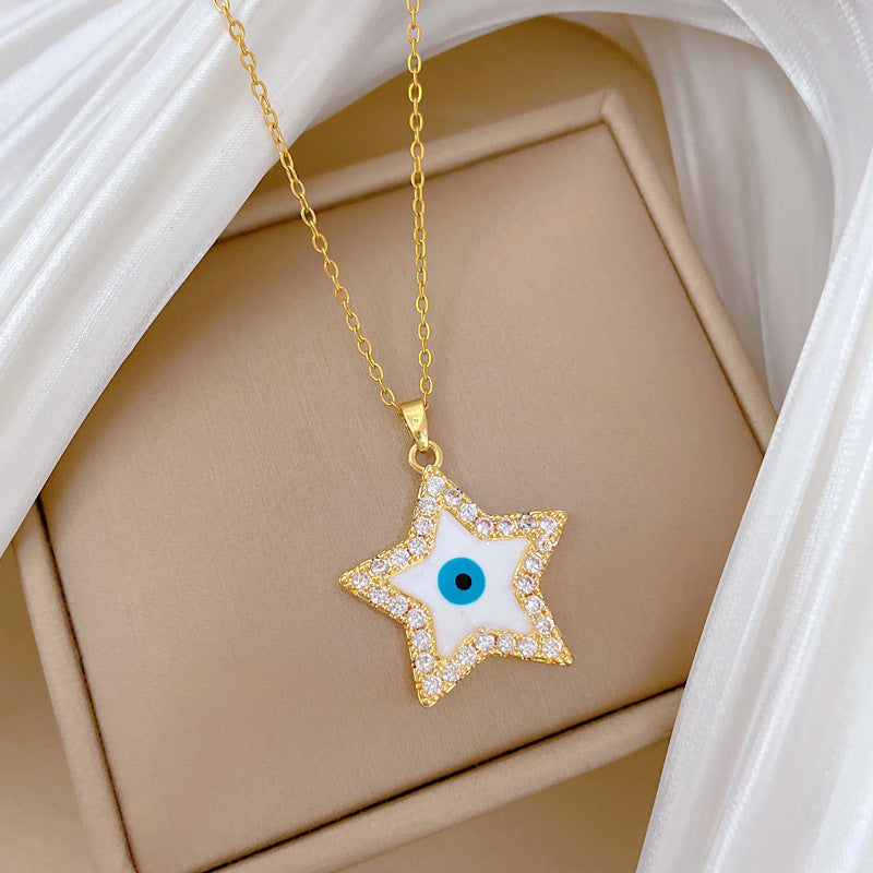 Collar minimalista de acero de titanio esmaltado con forma de estrella para mujer, con incrustaciones de diamantes de imitación y delicada cadena para la clavícula