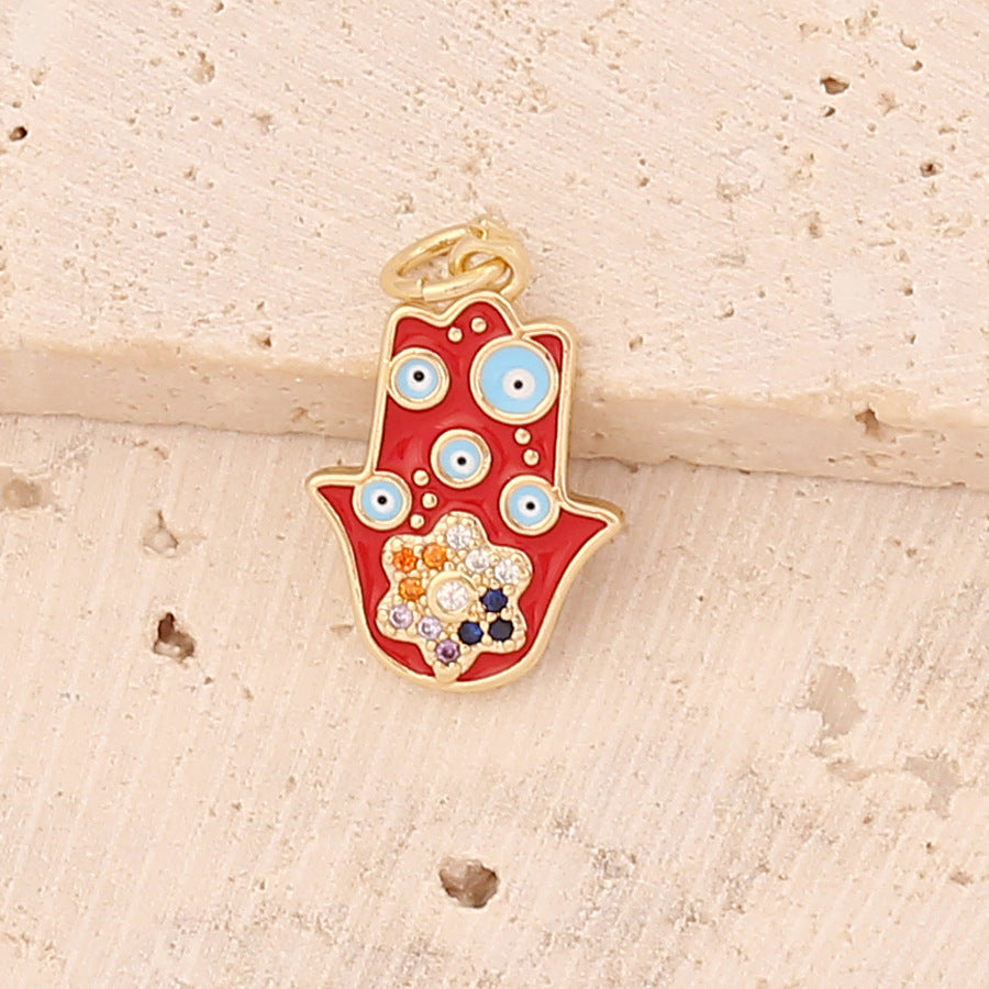 Collana con Pendente Vintage a Forma di Mano e Finitura Smaltata da Donna, Catenina con Medaglione in Rame