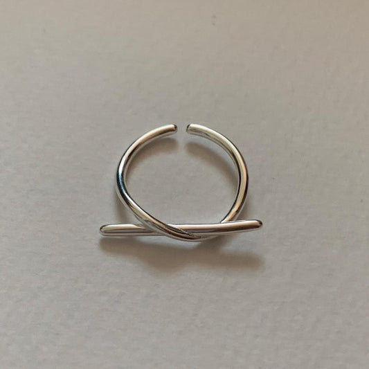 Minimalist Bow Knot Shaped 925 Sterling Silver Open Ring for Women with Clean Line Design