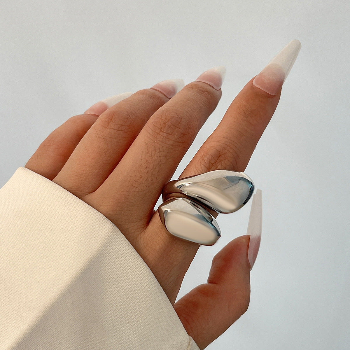 Hip-hop Geometric Teardrop Plated Alloy Ring for Women