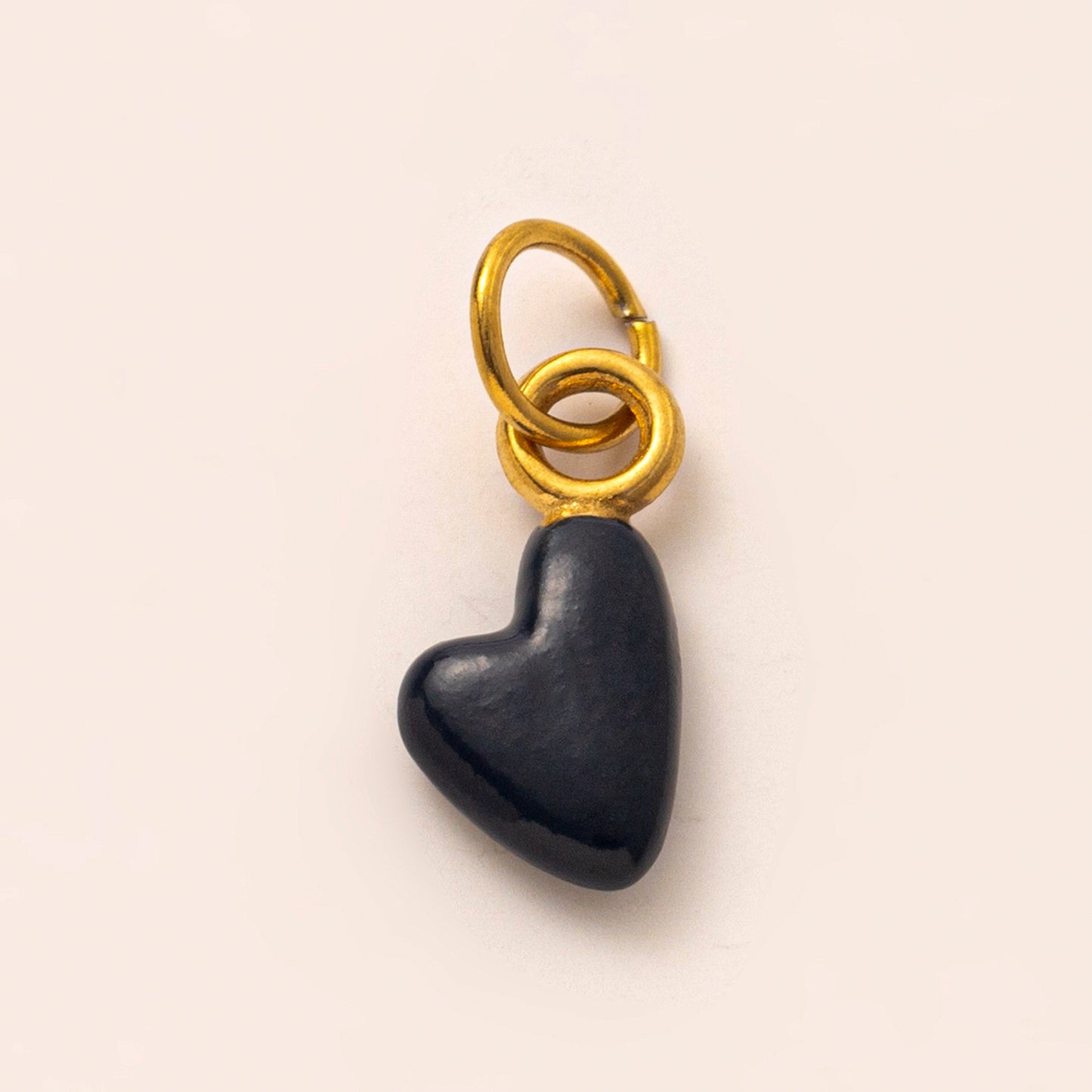 Barra de dije de acero inoxidable PVD de corazón minimalista