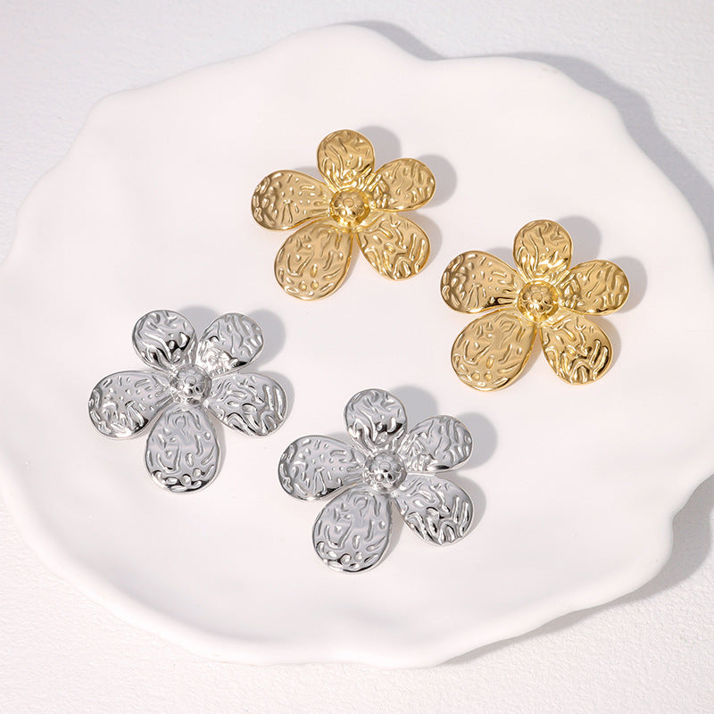 Minimalist Stainless Steel Flower Stud Earrings for Women with Plating Finish, Fashionable and Hypoallergenic