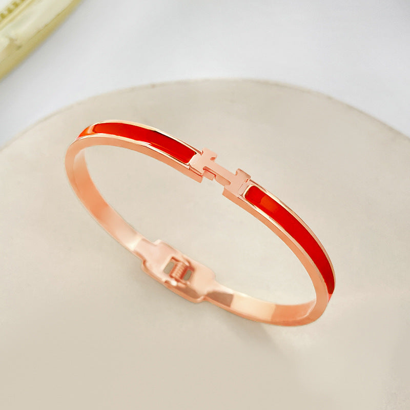 H Letter Drip Oil Plated Titanium Steel Bracelet
