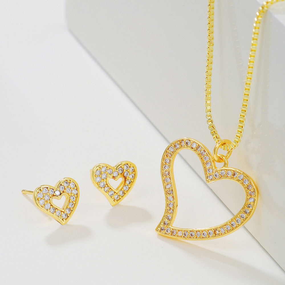 Casual Heart Gold Plated Brass Cubic Zirconia Necklace for Women