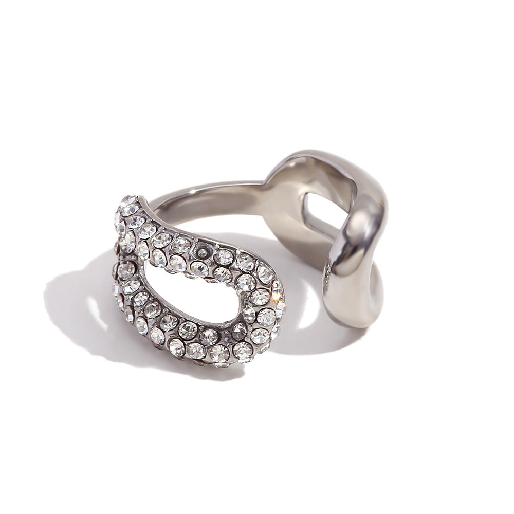 Anello da donna in acciaio inossidabile con design geometrico minimalista, placcatura in oro 18 carati e strass micro-pavé