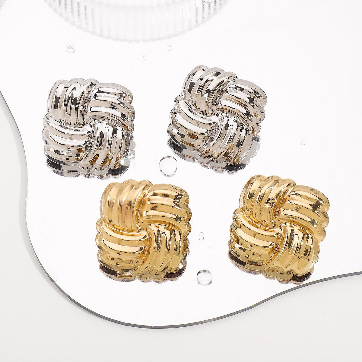 Pendientes de tuerca cuadrados geométricos para mujer con acabado de hierro galvanizado y diseño de inspiración vintage francés