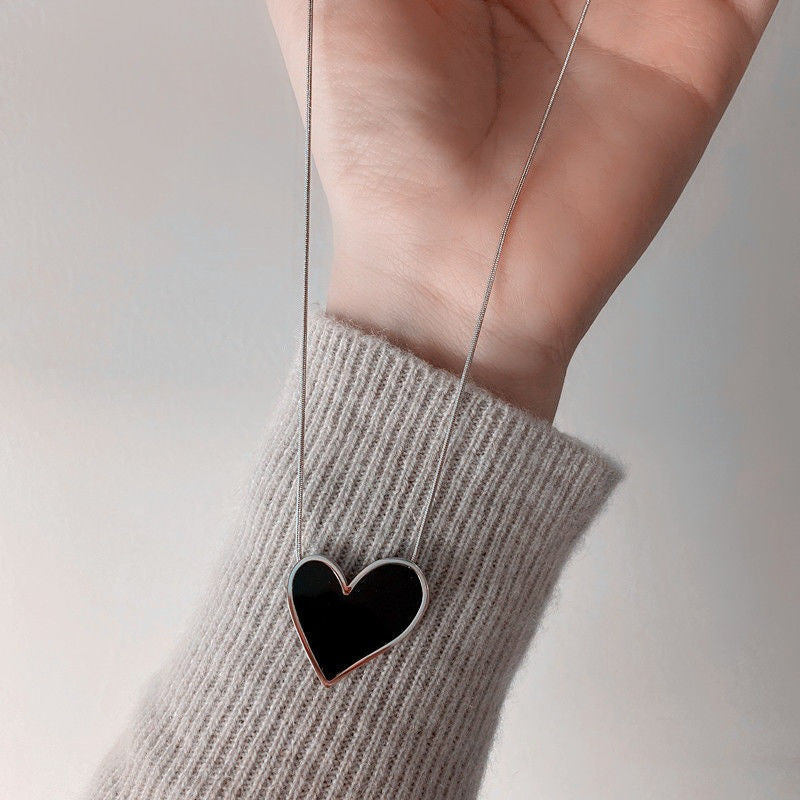 Minimalist Large Heart Pendant Necklace in Titanium Steel with 18K Gold Plating for Women and Men
