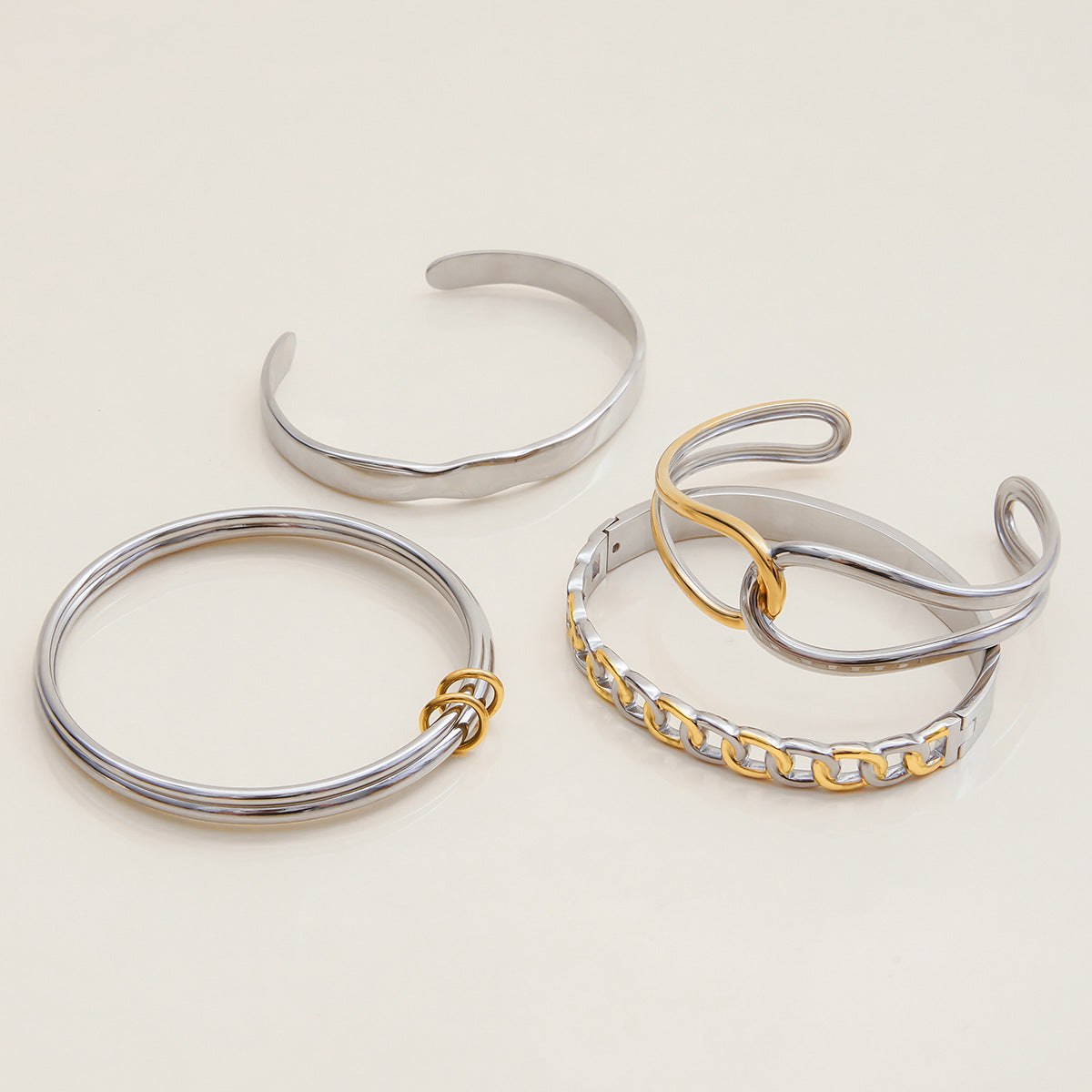 Pulsera de Acero Inoxidable Geométrica Bañada para Mujer con Estética Minimalista de Lujo