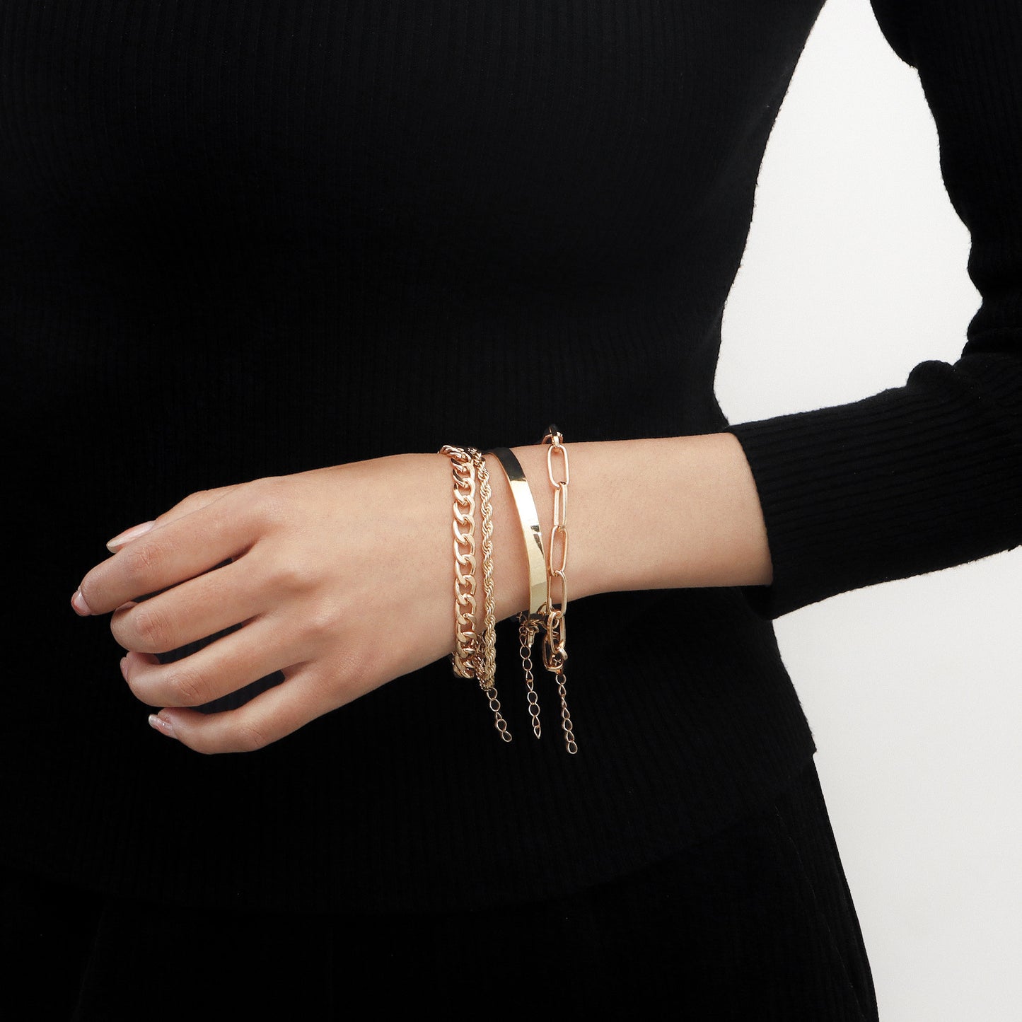Punk Geometric Alloy Bracelet Set with Plating Finish for Women Vintage-Inspired Stackable Hand Jewelry