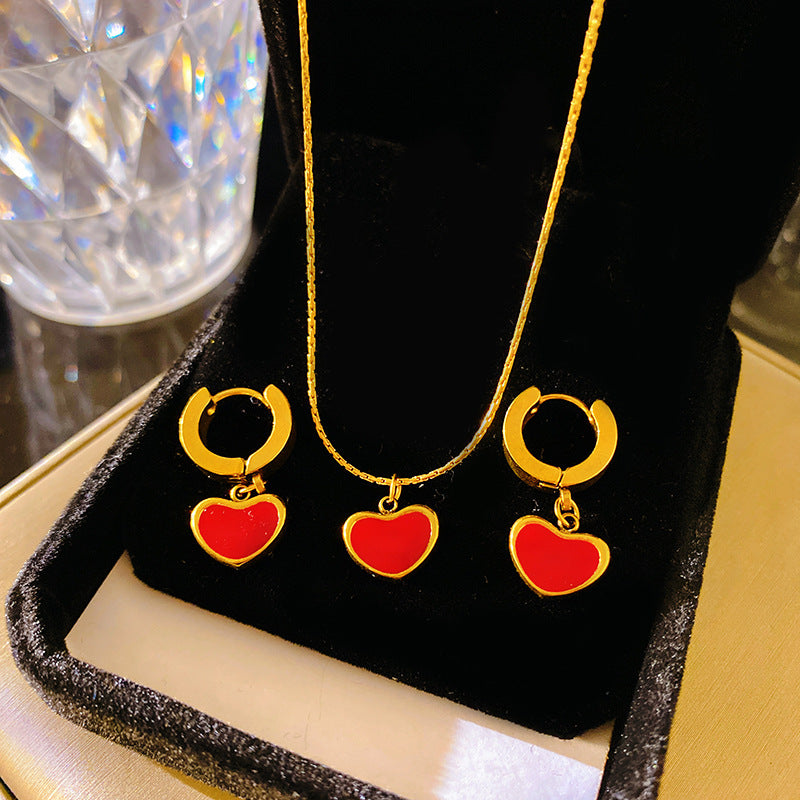 Elegant Heart Drip Oil Plated Titanium Steel Necklace Unisex