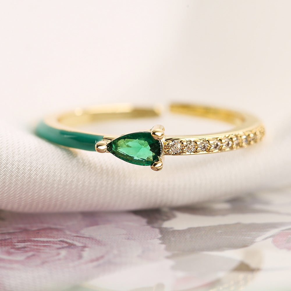 Anello da donna minimalista geometrico in rame placcato oro 18K con finitura smaltata