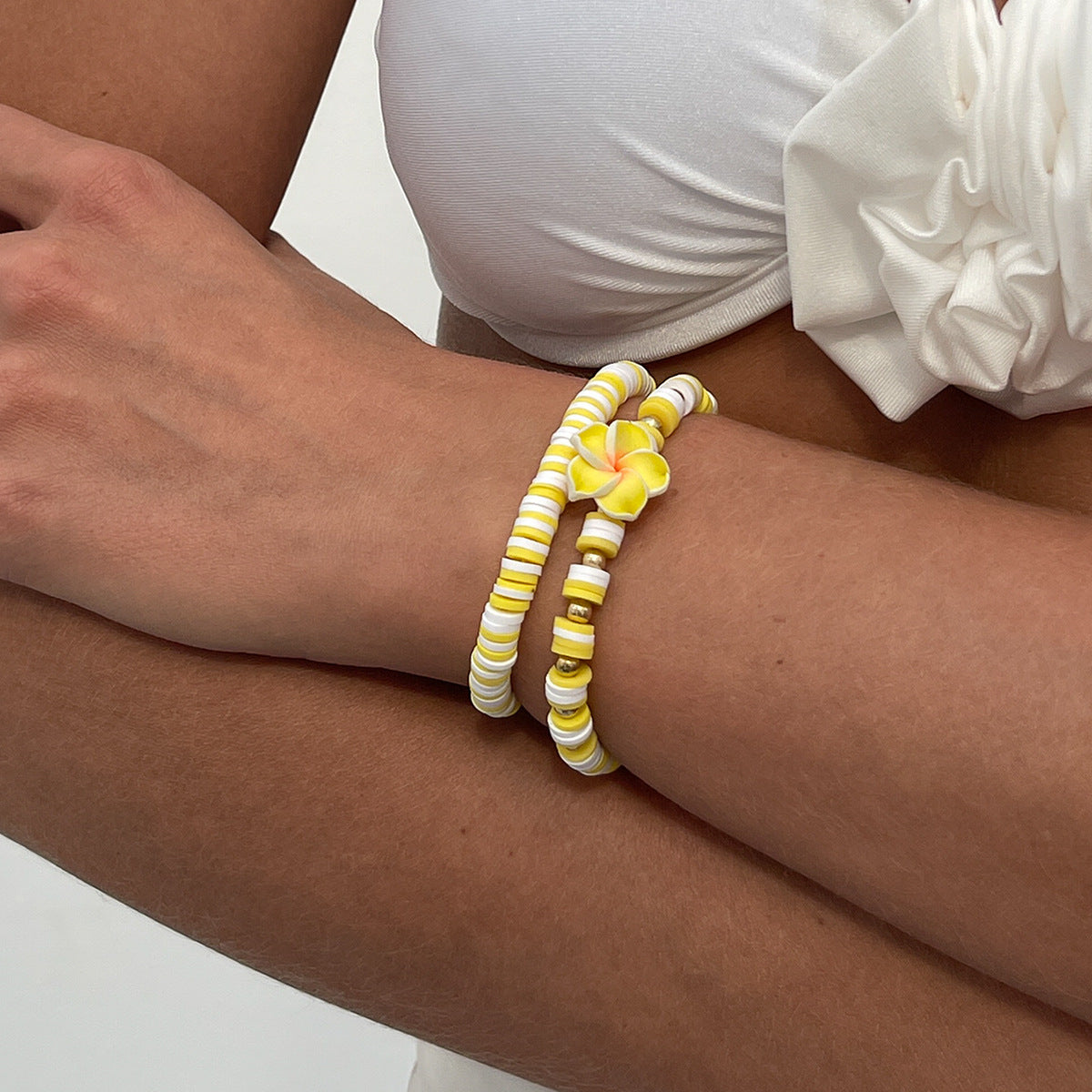 Pulsera de arcilla polimérica floral fresca y dulce con cuentas coloridas para vacaciones en la playa
