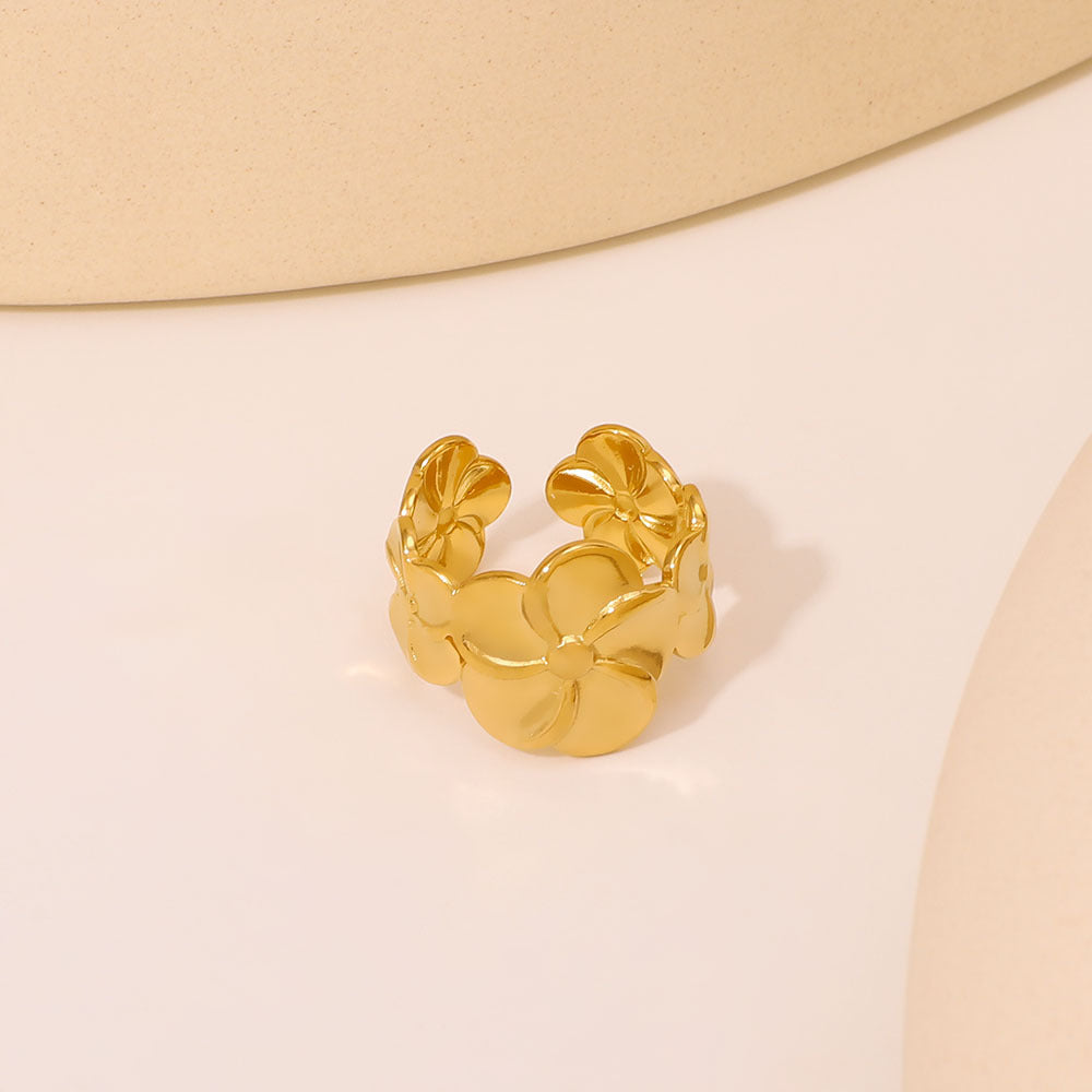 Minimalist Oval Stainless Steel Ring with Gold Plating and Smooth Surface for Women