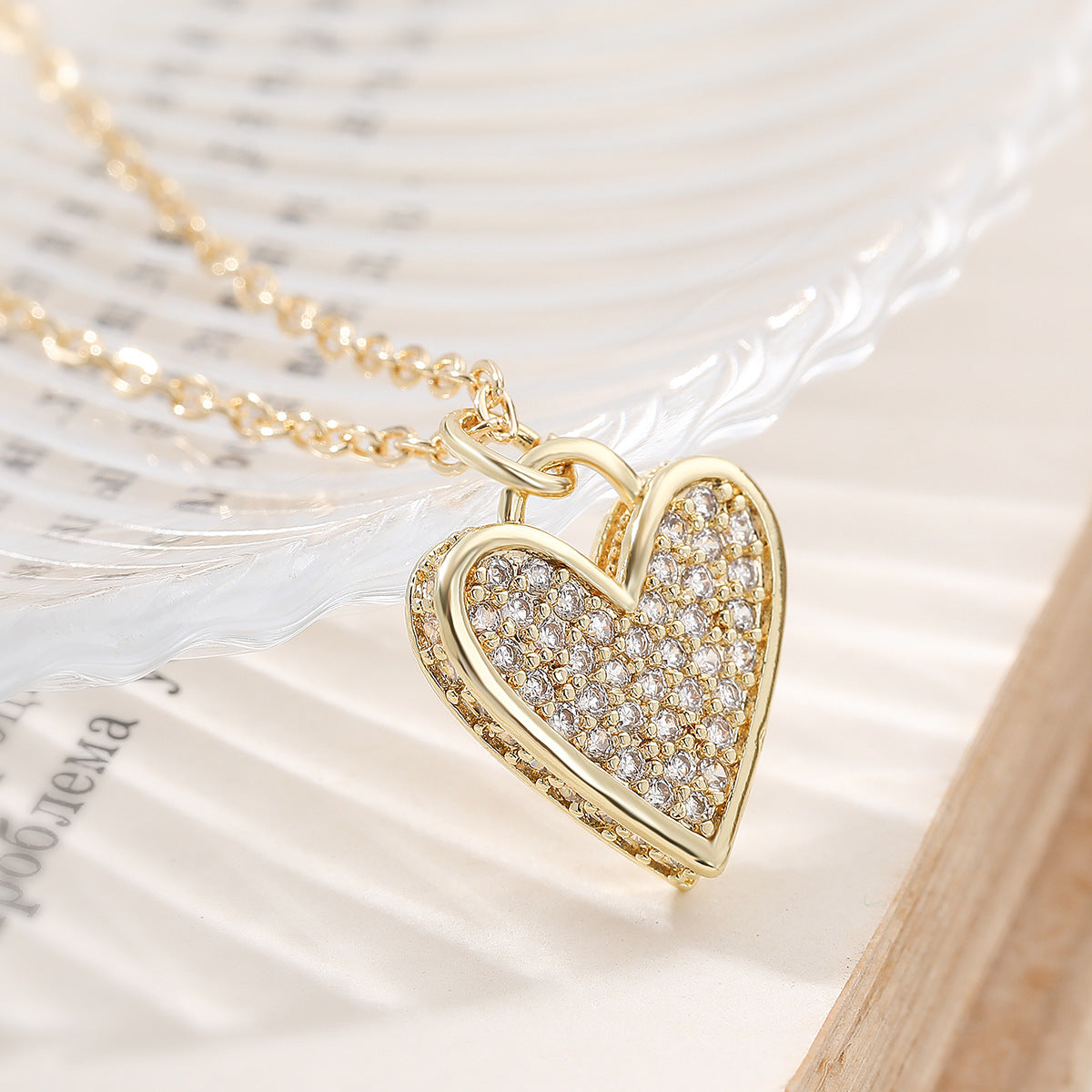 Minimalist 18K Gold Plated Heart Cubic Zirconia Pendant Necklace for Women
