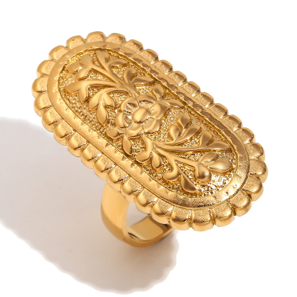 Vintage-Style Oval Embossed Necklace for Women with Stainless Steel Chain and Titanium Steel Pendant, Electroplated with 18K Gold