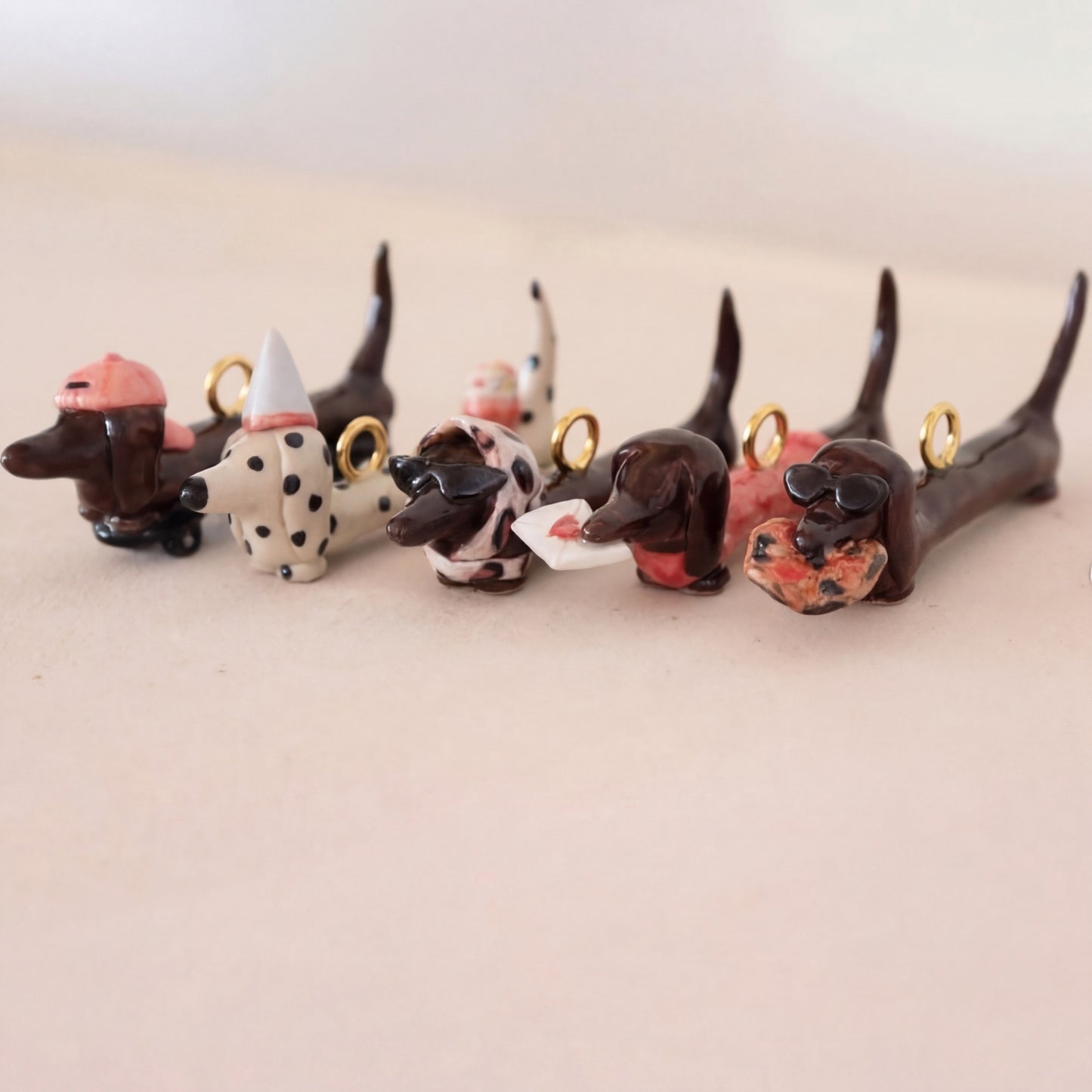 Vintage Cartoon Dachshund Animal Brass 18K Gold Plated Drip Oil Charm Bar for Women