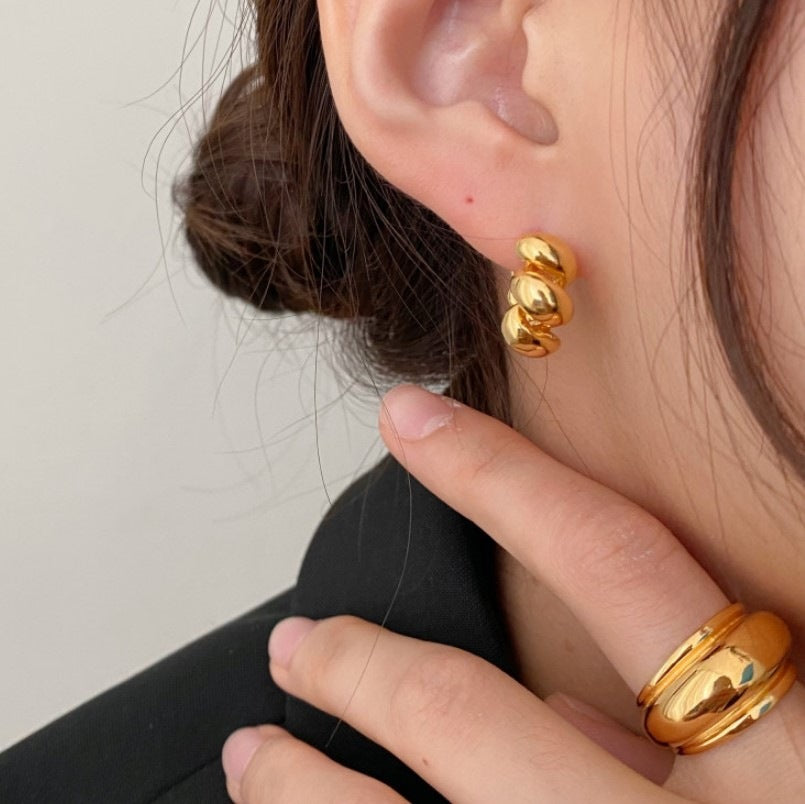 Orecchini a cerchio minimalisti a forma di stella in argento sterling 925 con dettaglio a torsione in corda, polsini fatti a mano