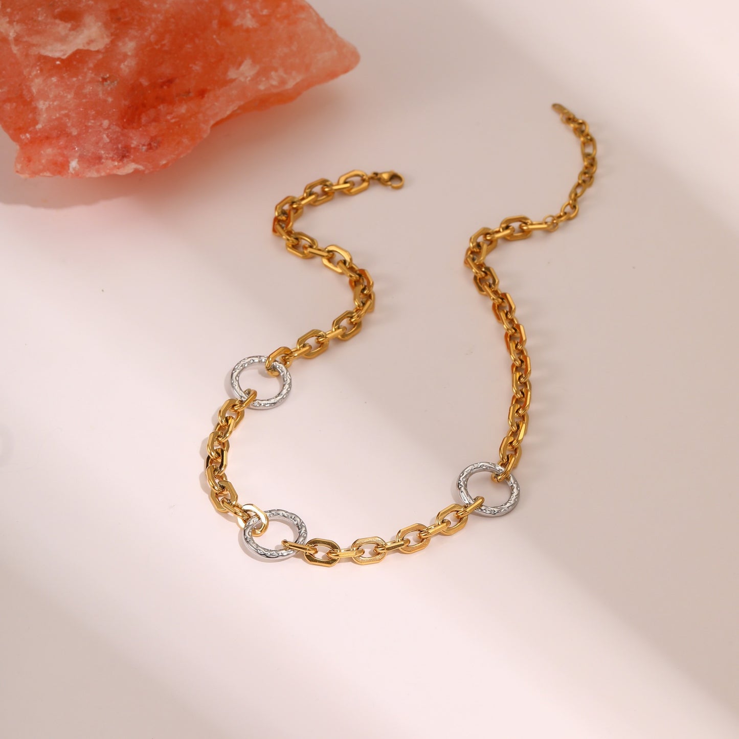 Fashionable Geometric Stainless Steel Necklace with Gold and Silver Plating for Women, Hypoallergenic Titanium Steel Jewelry
