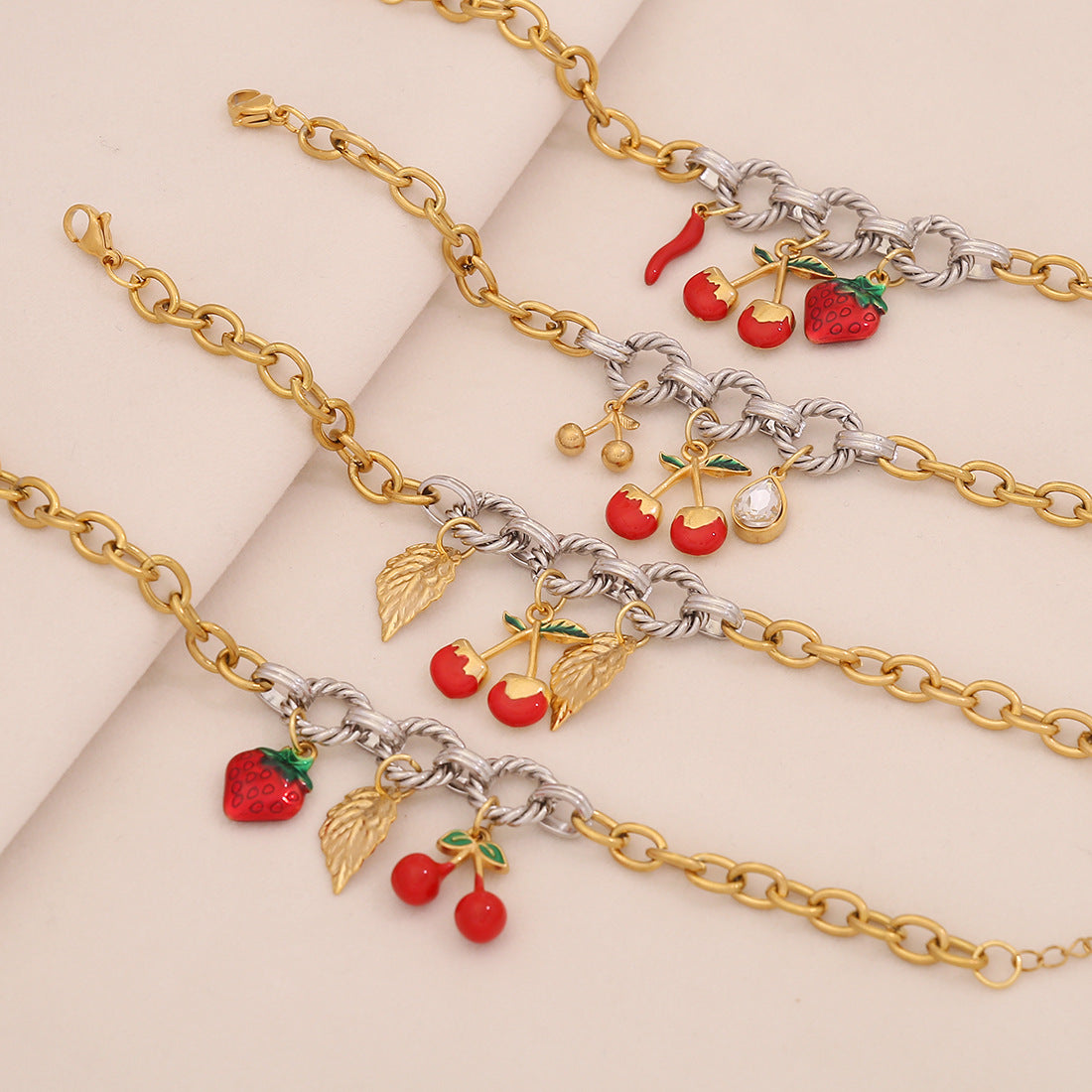 Bracciale da donna in acciaio inossidabile con smalto a forma di frutto, fresco e rustico