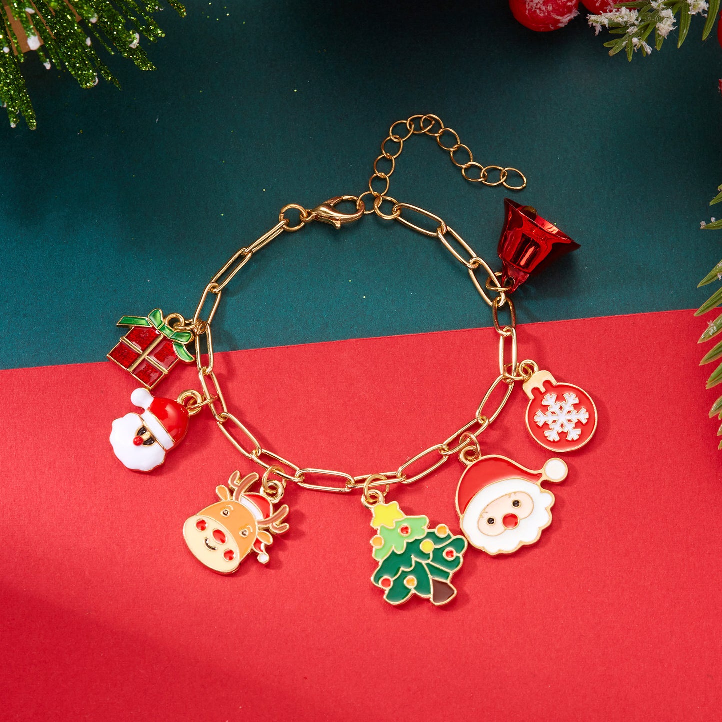 Casual Drip Oil Plated Geometric Alloy Necklace with Christmas Tree Snowflake Reindeer Santa Pendant for Unisex